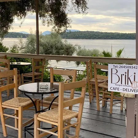 Greek House Complex B3 * Nydri (Lefkada)